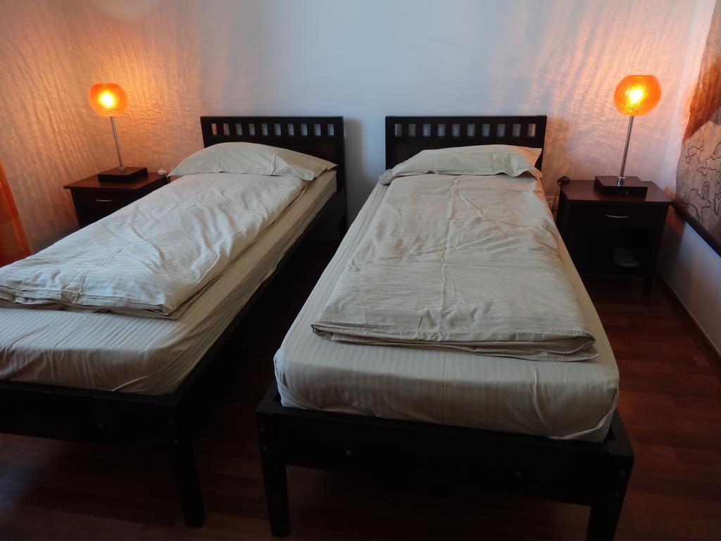 Amir Hotel Karakol Room photo